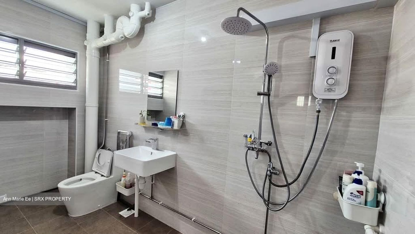 Blk 555 Choa Chu Kang North 6 (Choa Chu Kang), HDB Executive #575221611
